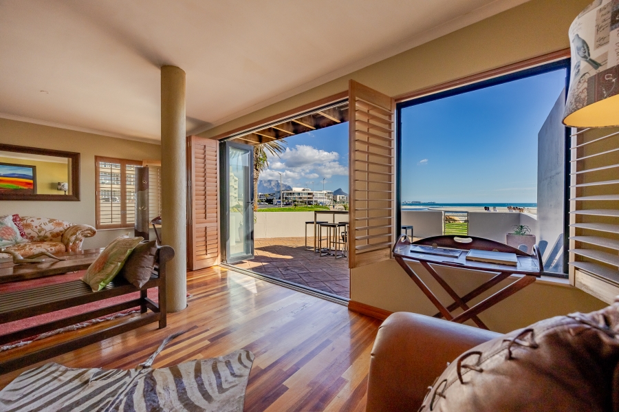 2 Bedroom Property for Sale in Lagoon Beach Western Cape